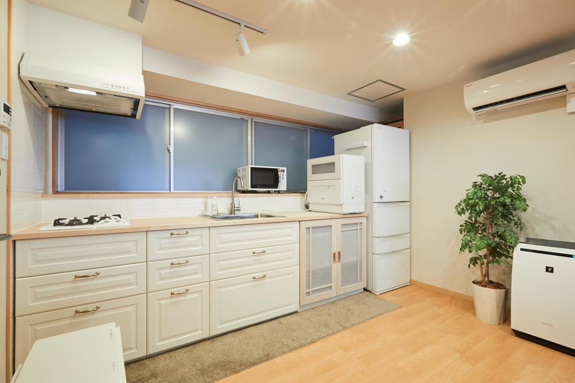 Condominium Hotel Keyakian Tokyo Nihonbashi Exterior photo